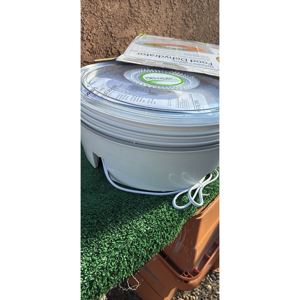 Presto Dehydro 06300 Electric Food Dehydrator - White